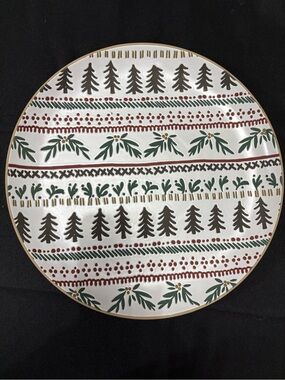 Crate&Barrel White Fair Isle Platter